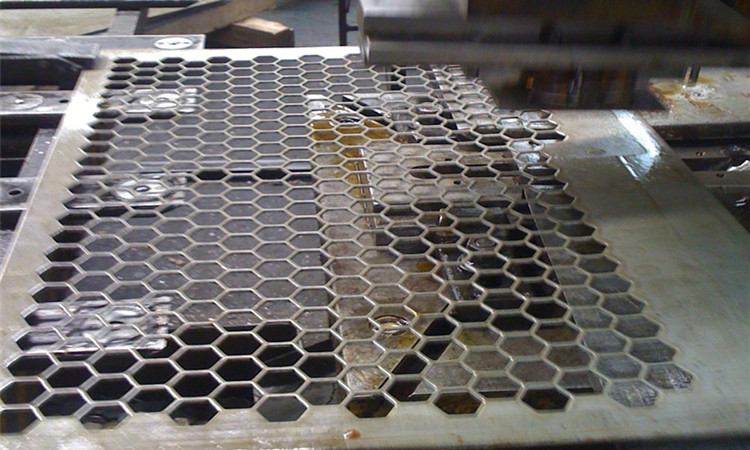 316洞洞板產(chǎn)品展示